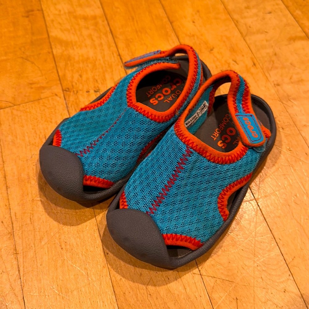 Crocs Water Shoes. Baby’s Size 7. Barely Used. Like New.